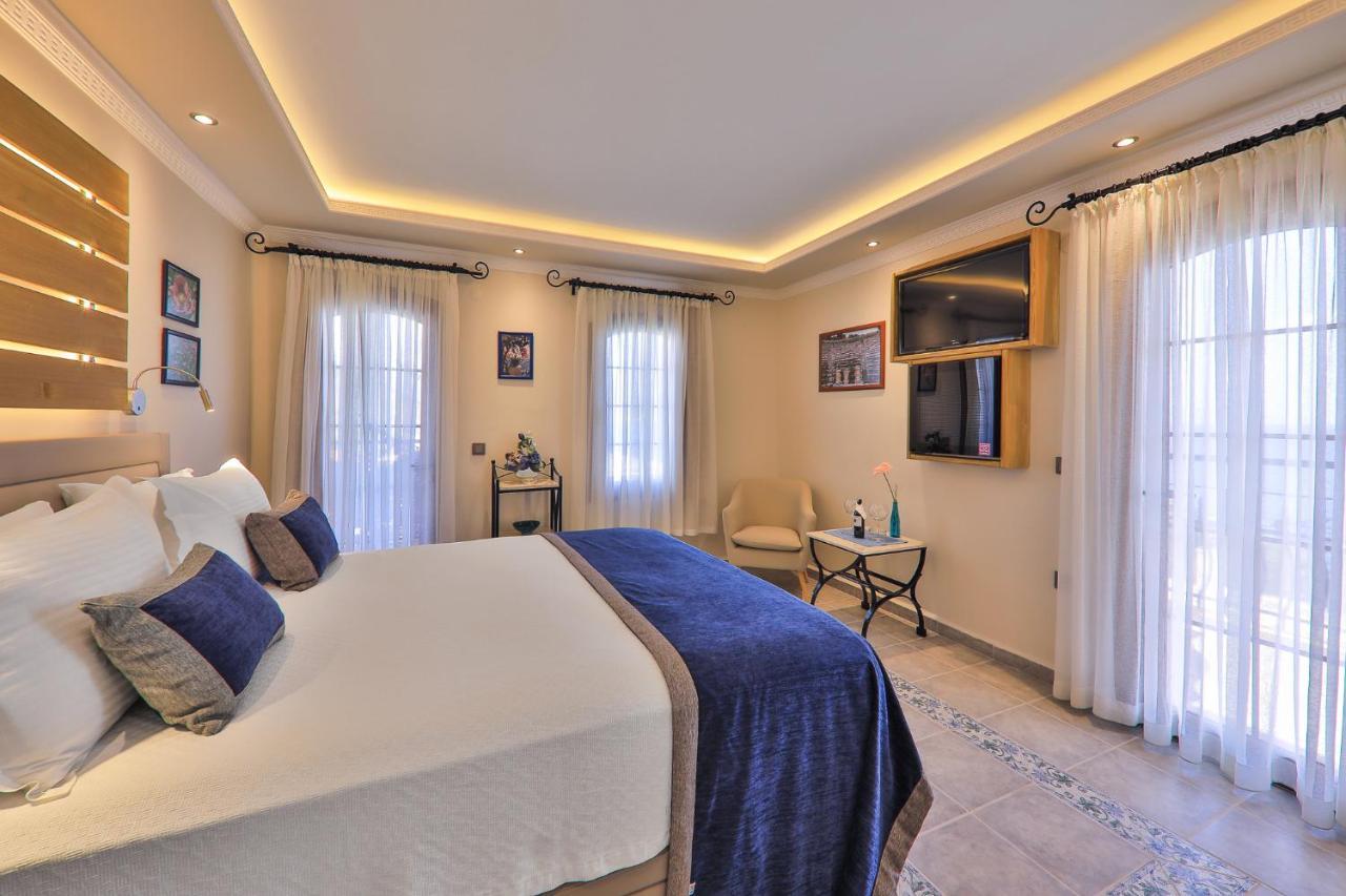 Hadrian Hotel Kaş Esterno foto