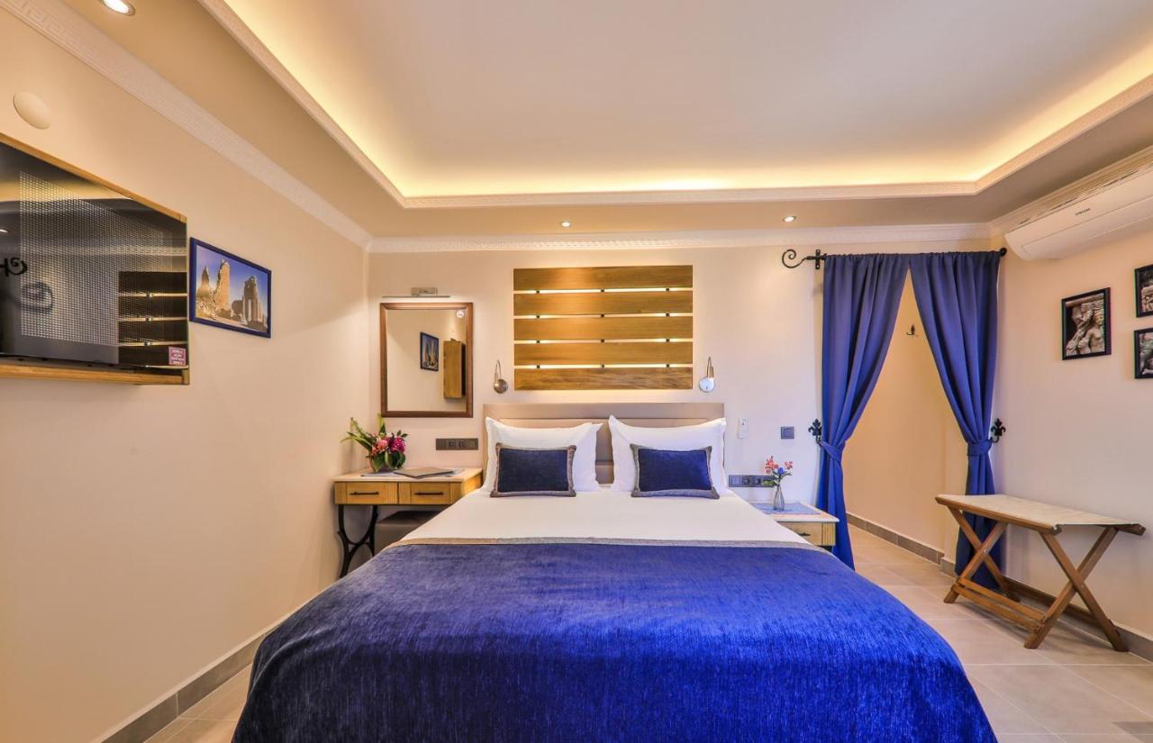 Hadrian Hotel Kaş Esterno foto