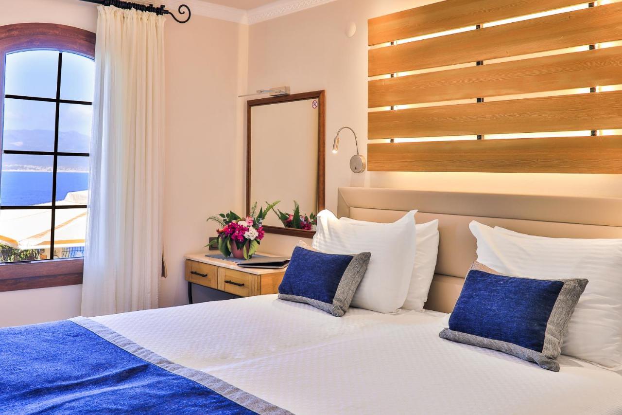 Hadrian Hotel Kaş Esterno foto