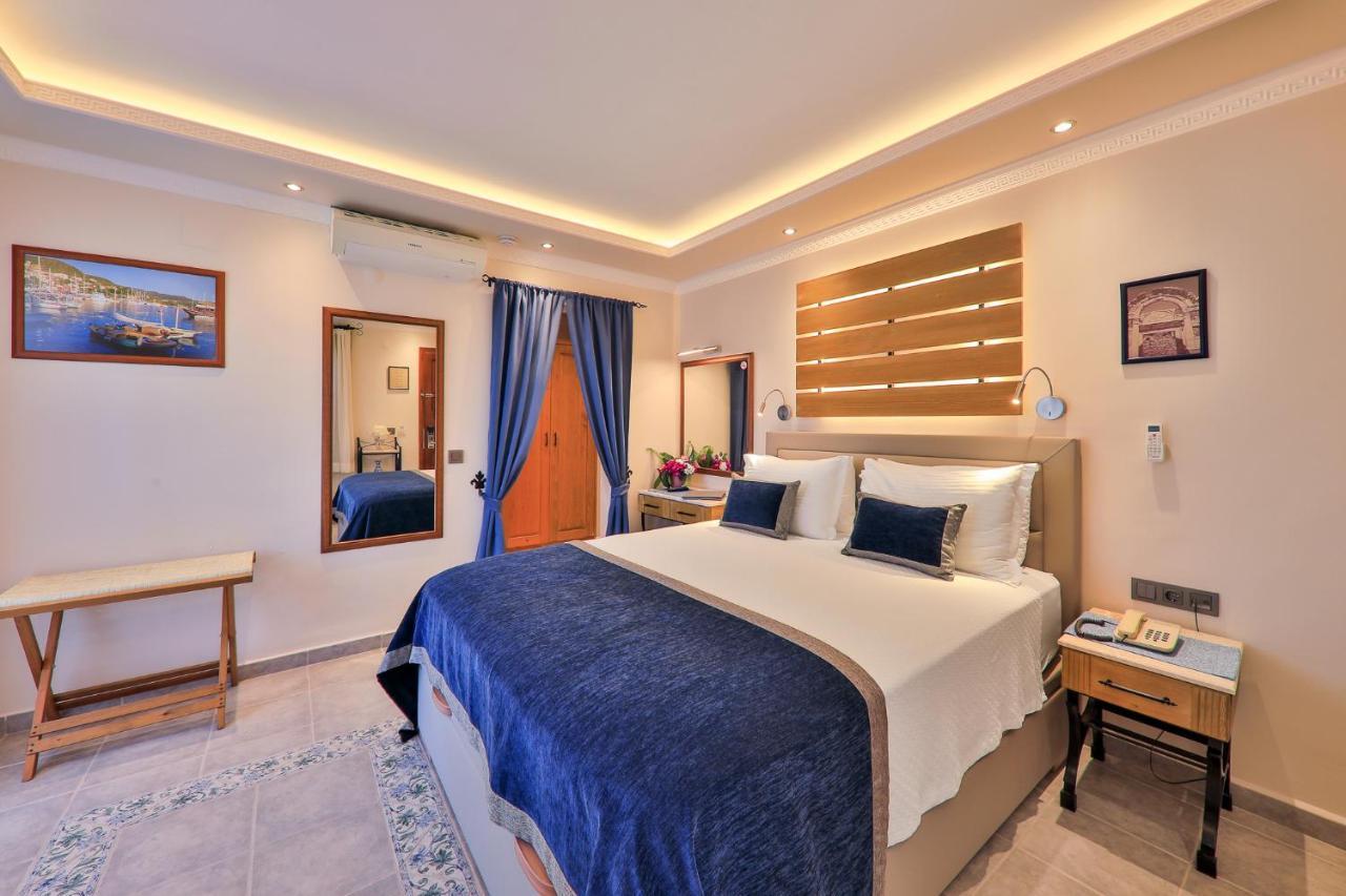 Hadrian Hotel Kaş Esterno foto