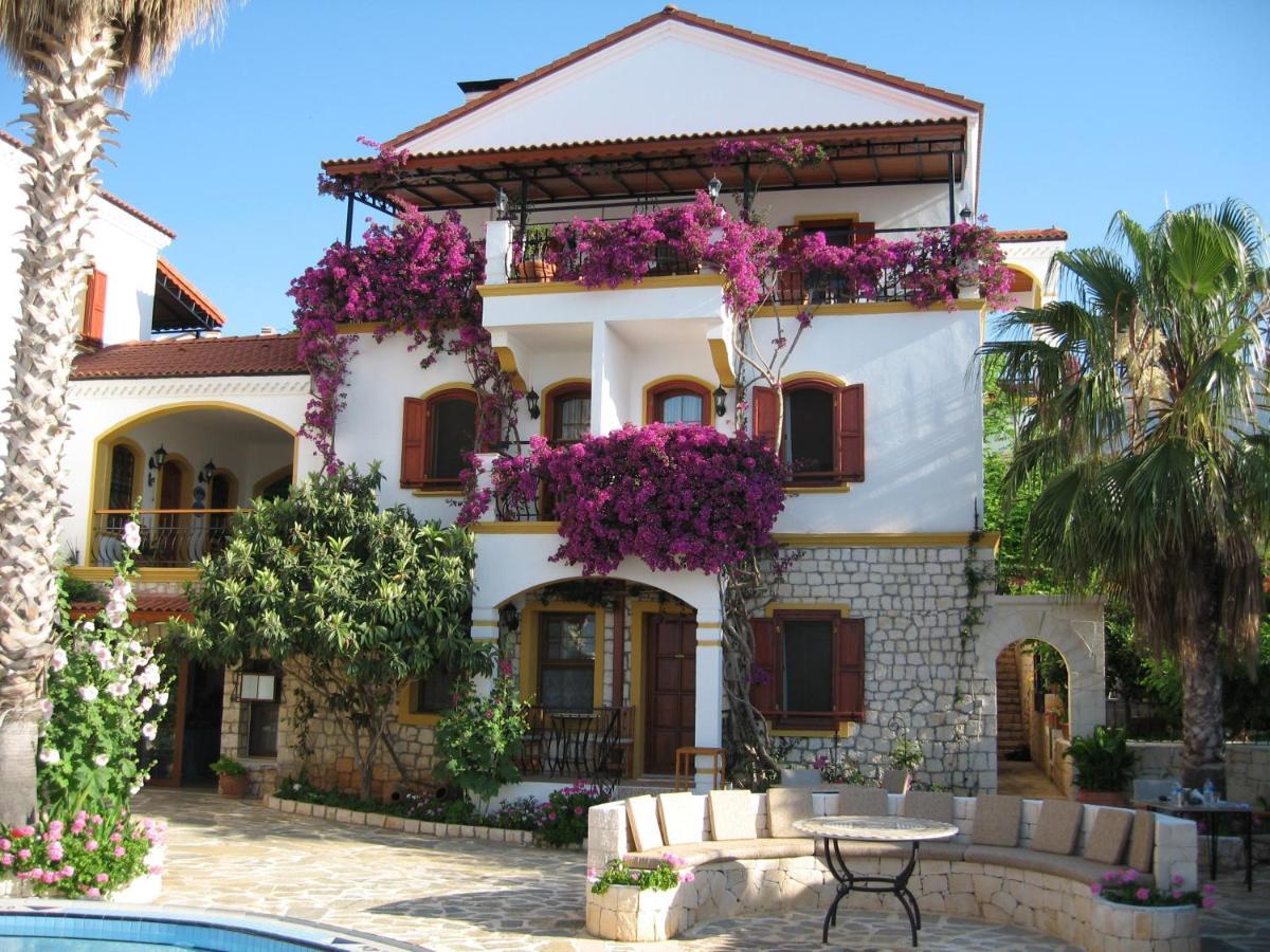 Hadrian Hotel Kaş Esterno foto