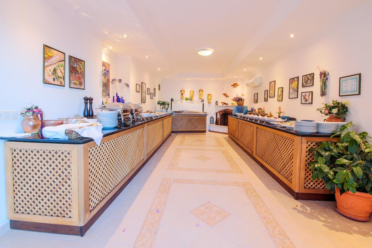Hadrian Hotel Kaş Esterno foto